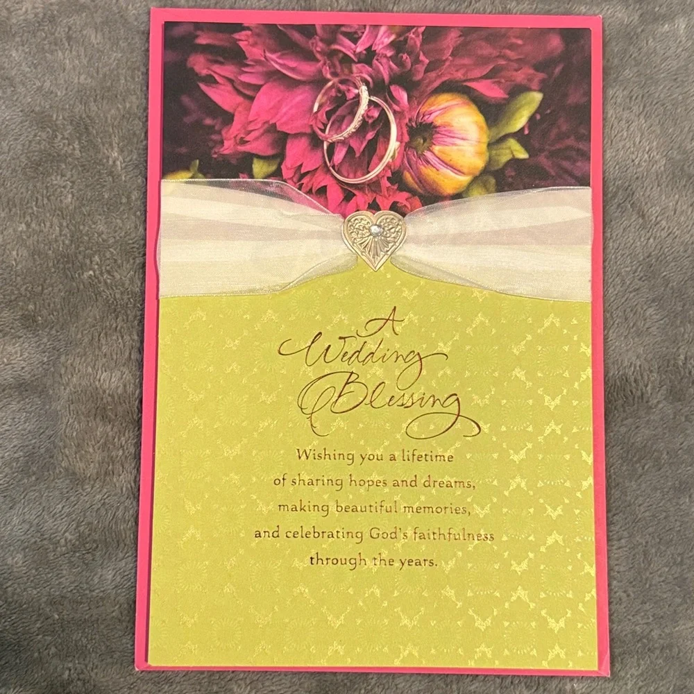 🌻 Bundle of 2 Hallmark and DaySpring Wedding Cards